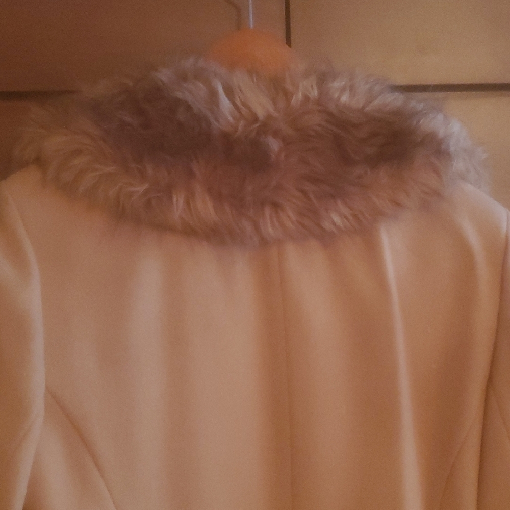 Esprit Tan Teddy Jacket with Faux Fur - Picture 6 of 8